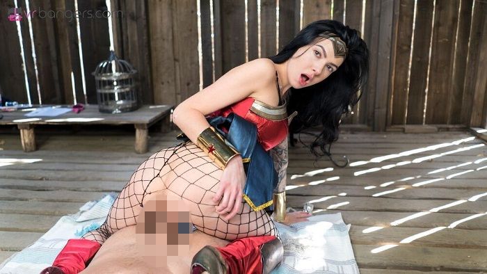 Wonder Woman (A XXX Parody)3